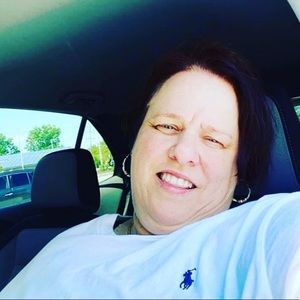 Meet your Posher, Gina